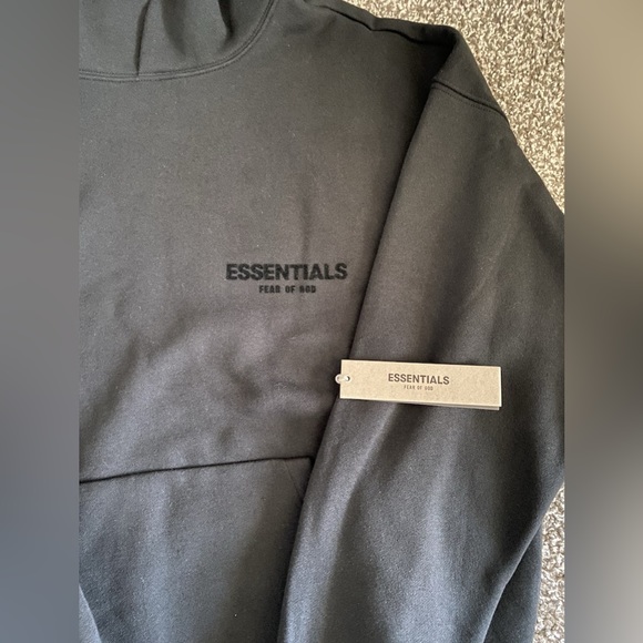 Essentials Fear of God Hoodie - Picture 5 of 6